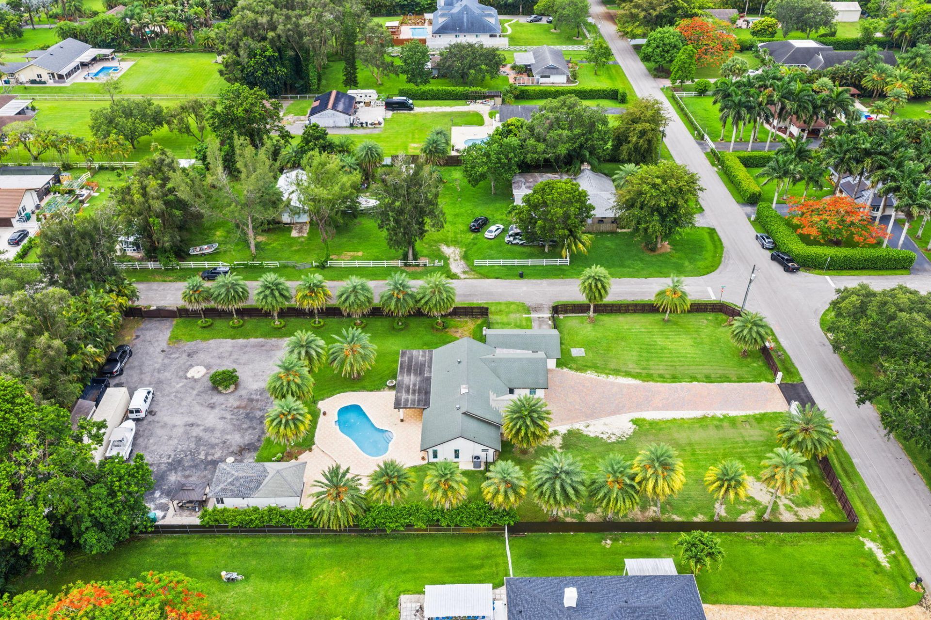 5700 SW 196th Lane, Southwest Ranches, FL 33332 Photo