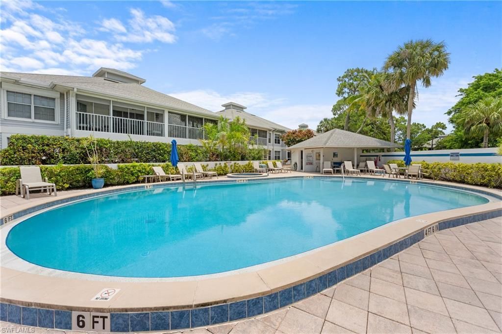 700 Misty Pines Cir, Unit 204, Naples, FL 34105 Photo