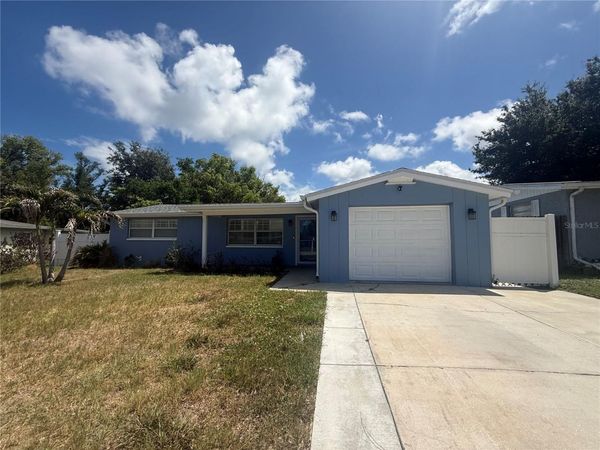 5240 SCHOOL ROAD , NEW PORT RICHEY, FL 34653