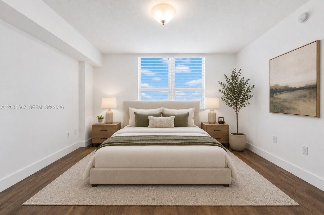 3232 SW 22nd Ter , Unit 802, Miami, FL 33145 Photo