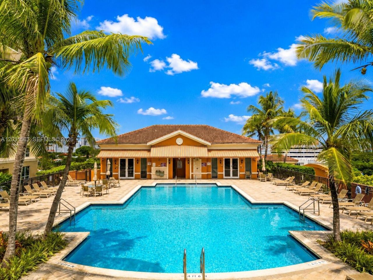3232 SW 22nd Ter , Unit 802, Miami, FL 33145 Photo