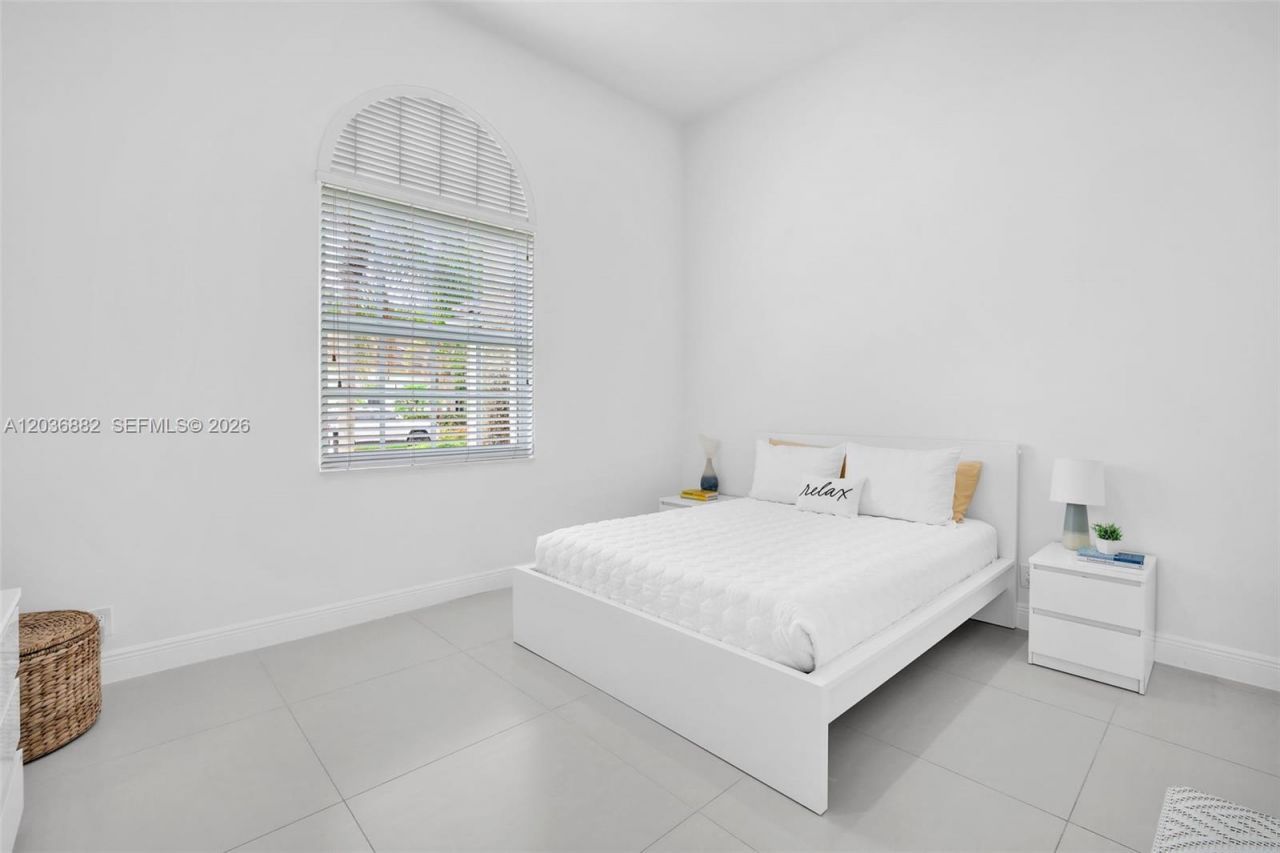 2163 Bay Ct, Weston, FL 33326 Photo