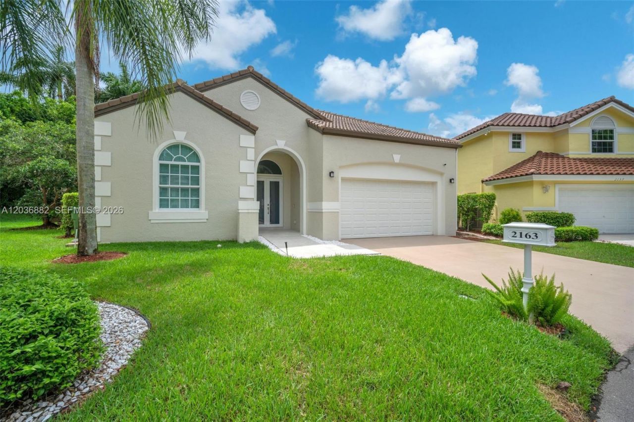 2163 Bay Ct, Weston, FL 33326 Photo