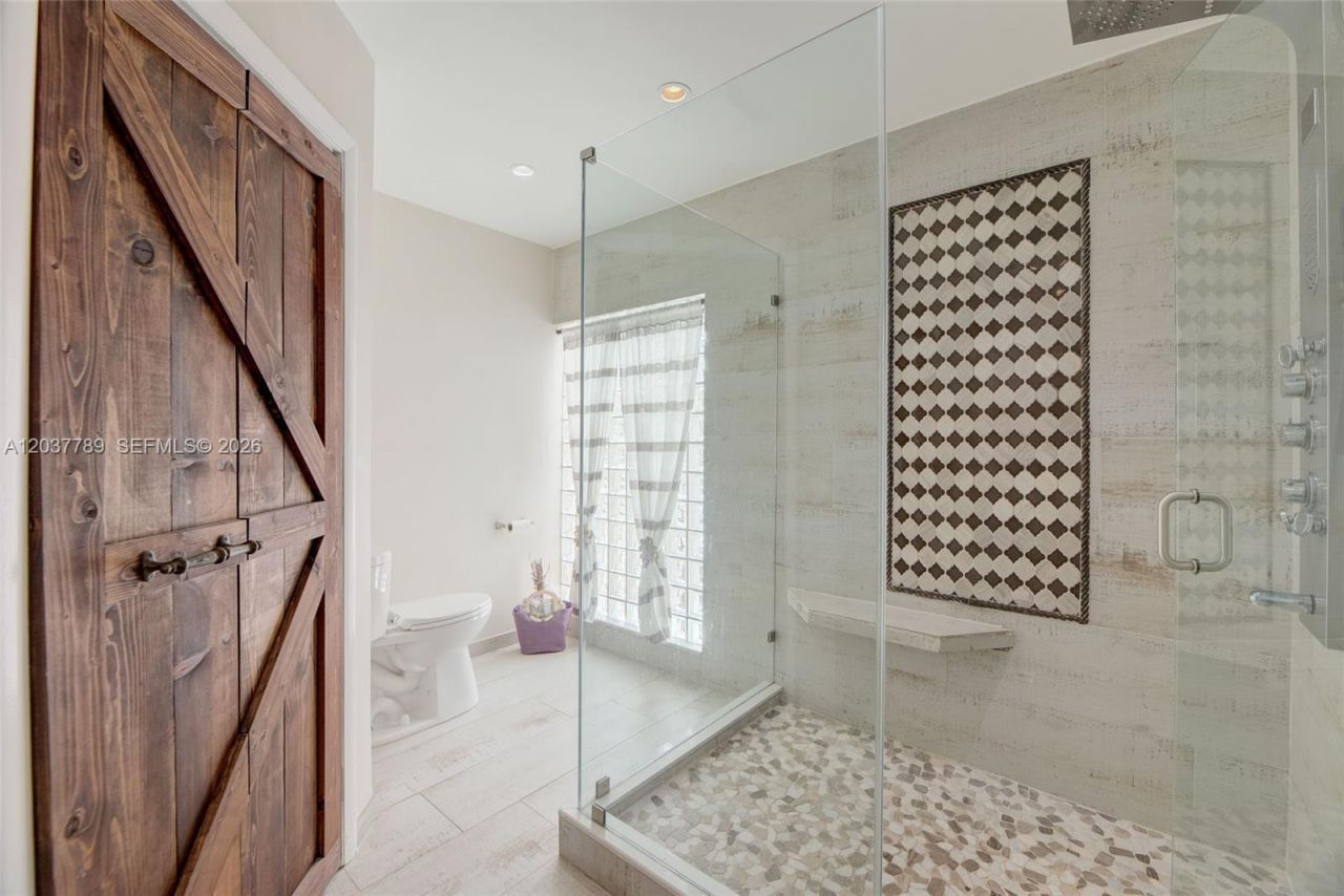 1300 NW 122 Ave, Plantation, FL 33323 Photo