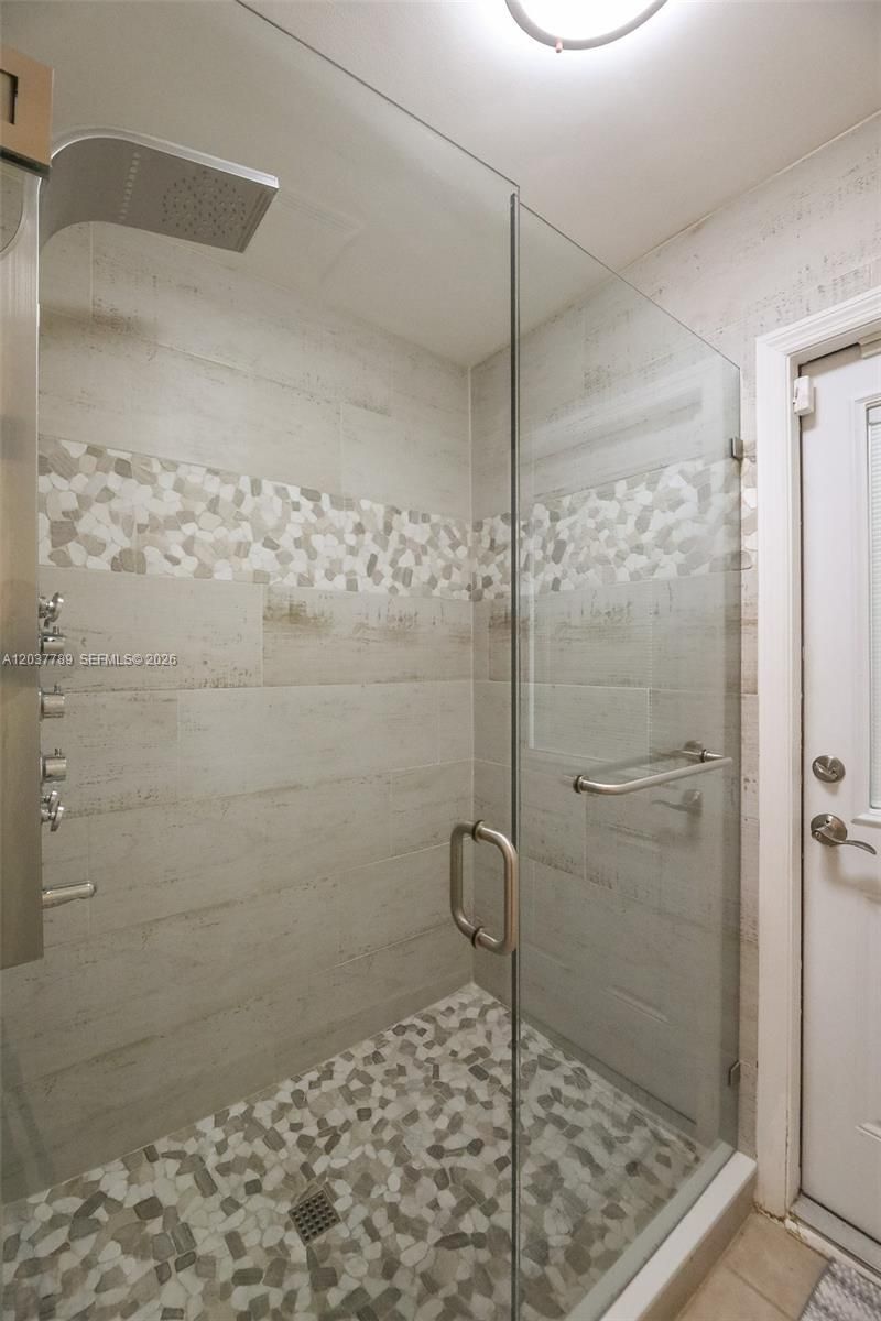 1300 NW 122 Ave, Plantation, FL 33323 Photo