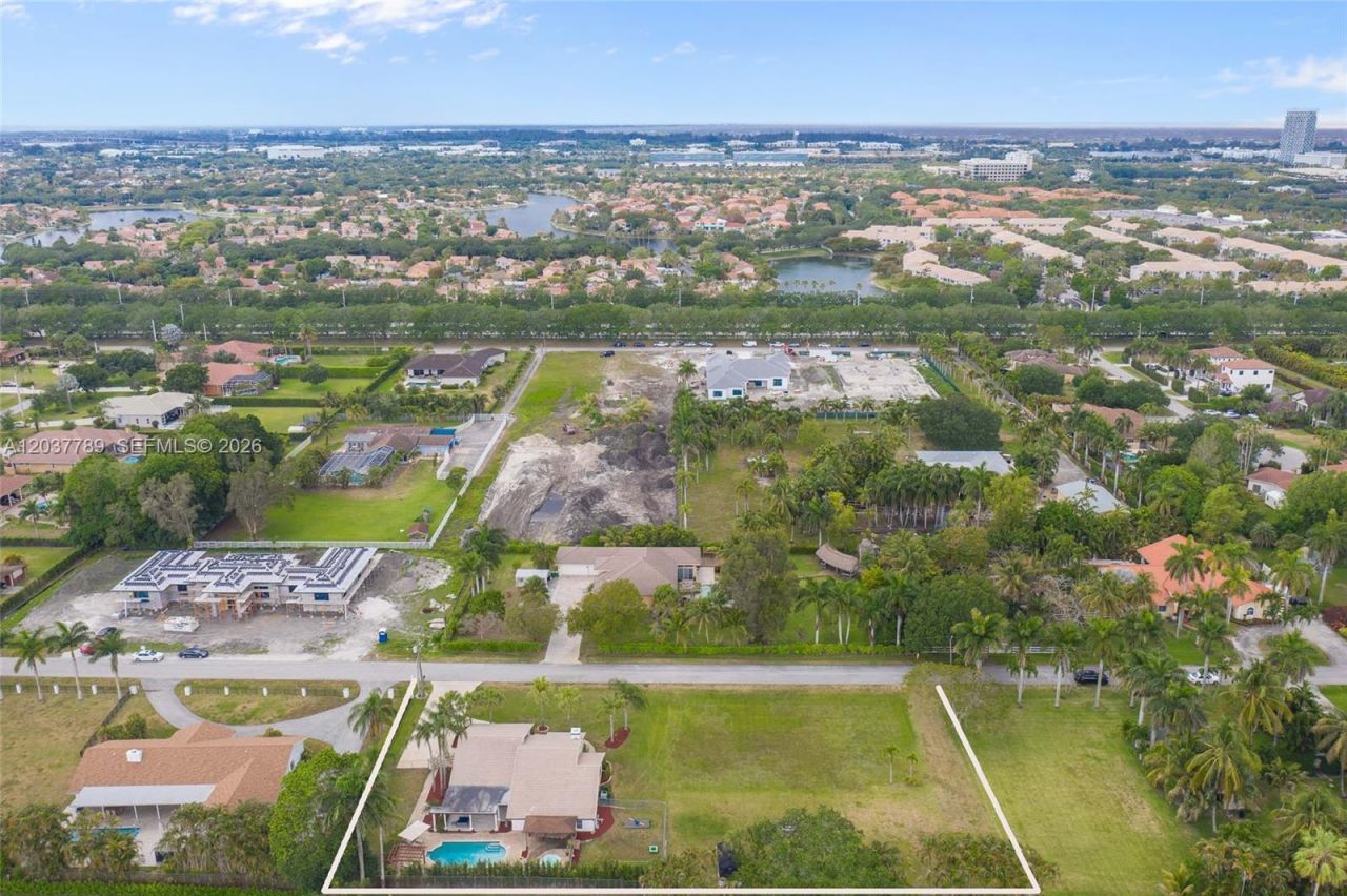 1300 NW 122 Ave, Plantation, FL 33323 Photo