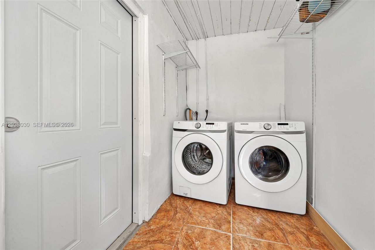 2501 NW 55th Ter , Miami, FL 33142 Photo