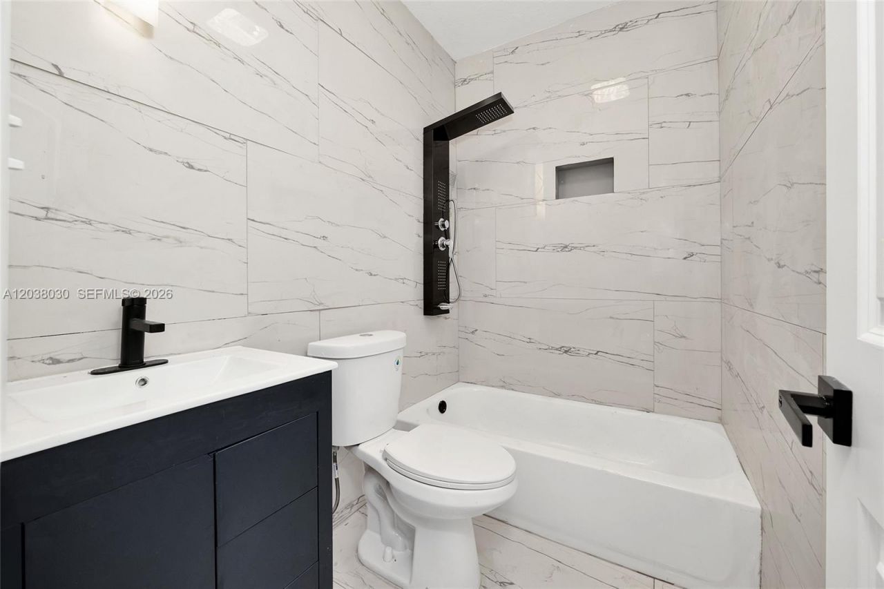 2501 NW 55th Ter , Miami, FL 33142 Photo