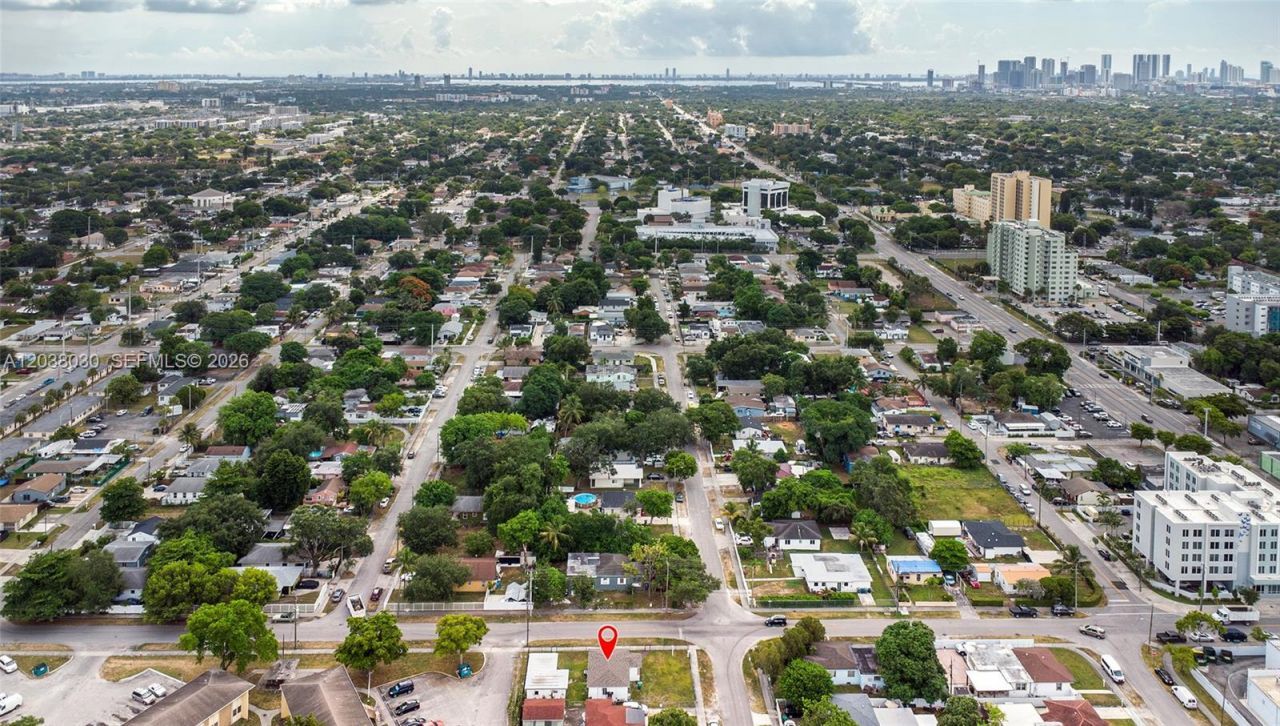2501 NW 55th Ter , Miami, FL 33142 Photo