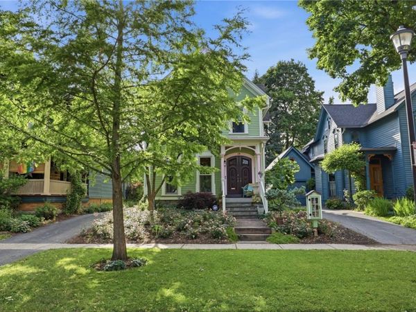 28 Vick Park A , Rochester, NY 14607
