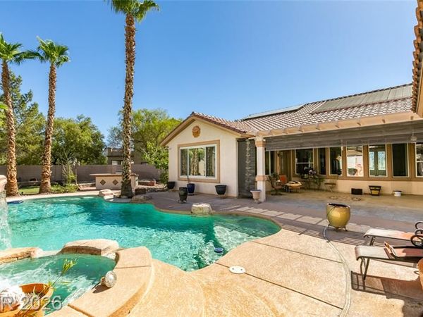 10515 San Palatina Street , Las Vegas, NV 89141