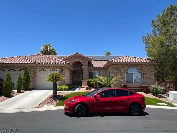 10515 San Palatina Street , Las Vegas, NV 89141