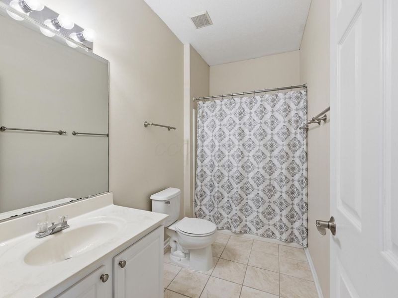 6051 Craughwell Lane, Dublin, OH 43017 Photo 14