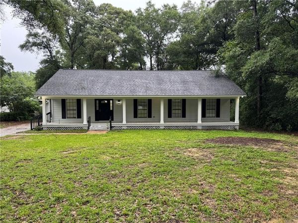 4066 Kingston Court, Saraland, AL 36571