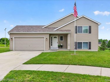 1180 Cimmaron Court, Davison Township, Mi 48423