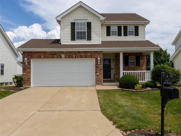 161 Bayhill Village Drive, O'Fallon, MO 63368