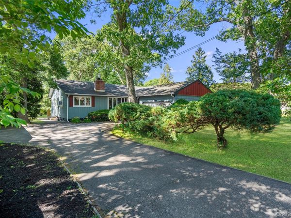 13 Simon Avenue , Centereach, NY 11720