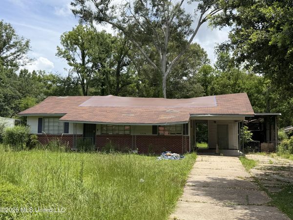 3336 Beatrice Drive, Jackson, MS 39212
