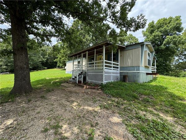 83 NC 2813 , Marble Falls, AR 72648