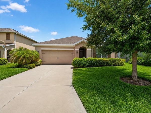 3330 Rockport Street SW, Vero Beach, FL 32968