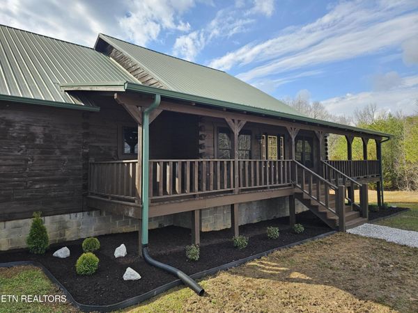 371 Plaza Drive , Madisonville, TN 37354