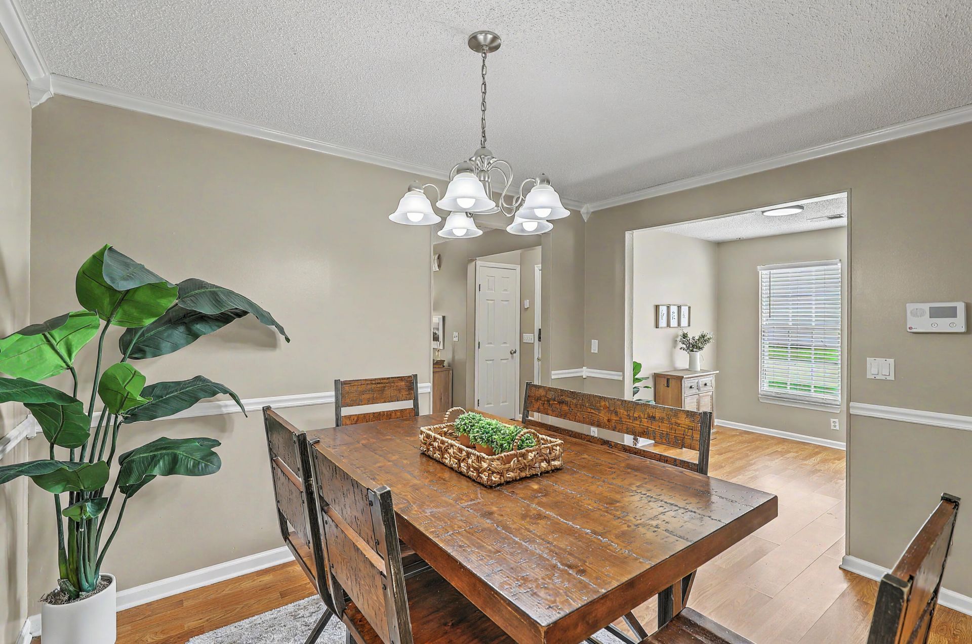 218 Okehampton Drive Photo 12