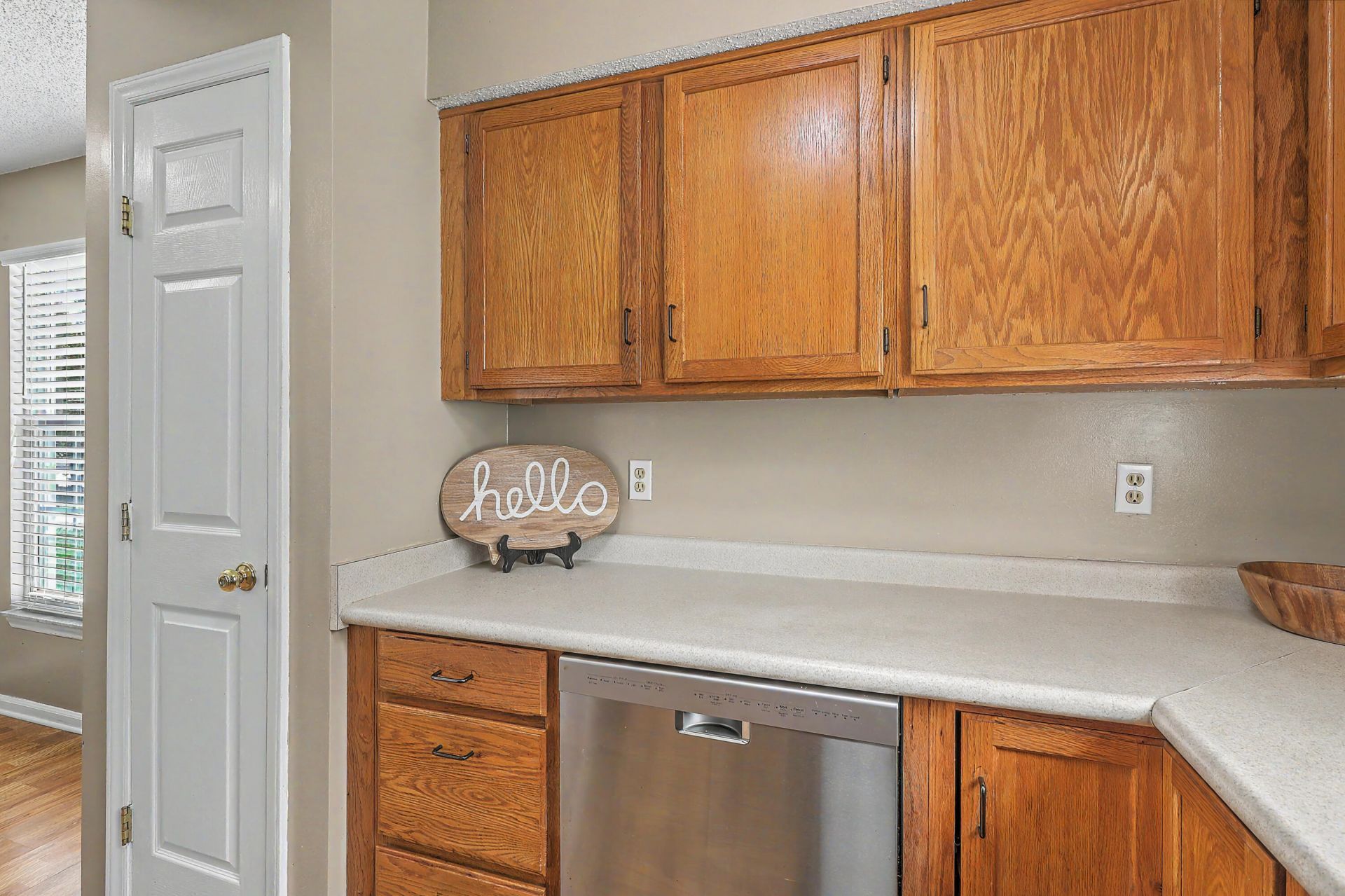 218 Okehampton Drive Photo 18