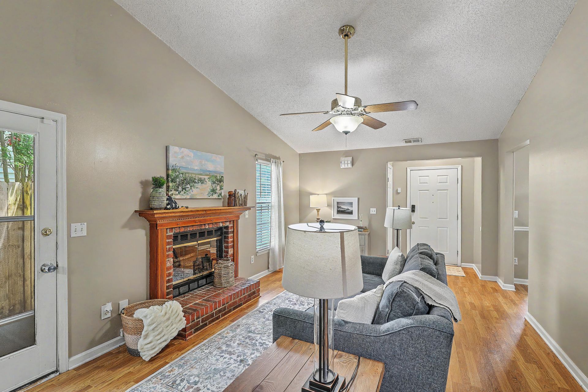 218 Okehampton Drive Photo 9