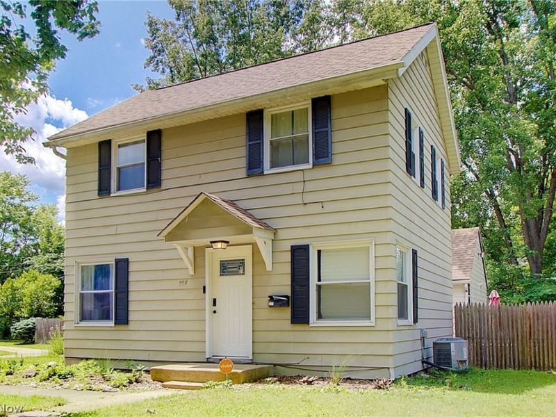 754 Hayden Avenue, Akron, OH 44320 Photo 4