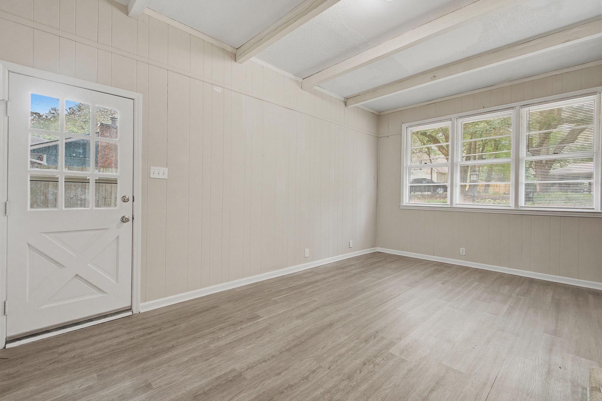 114 Live Oak Road Photo 12