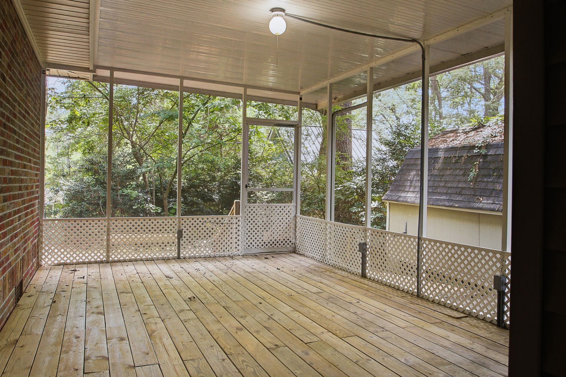 114 Live Oak Road Photo 14