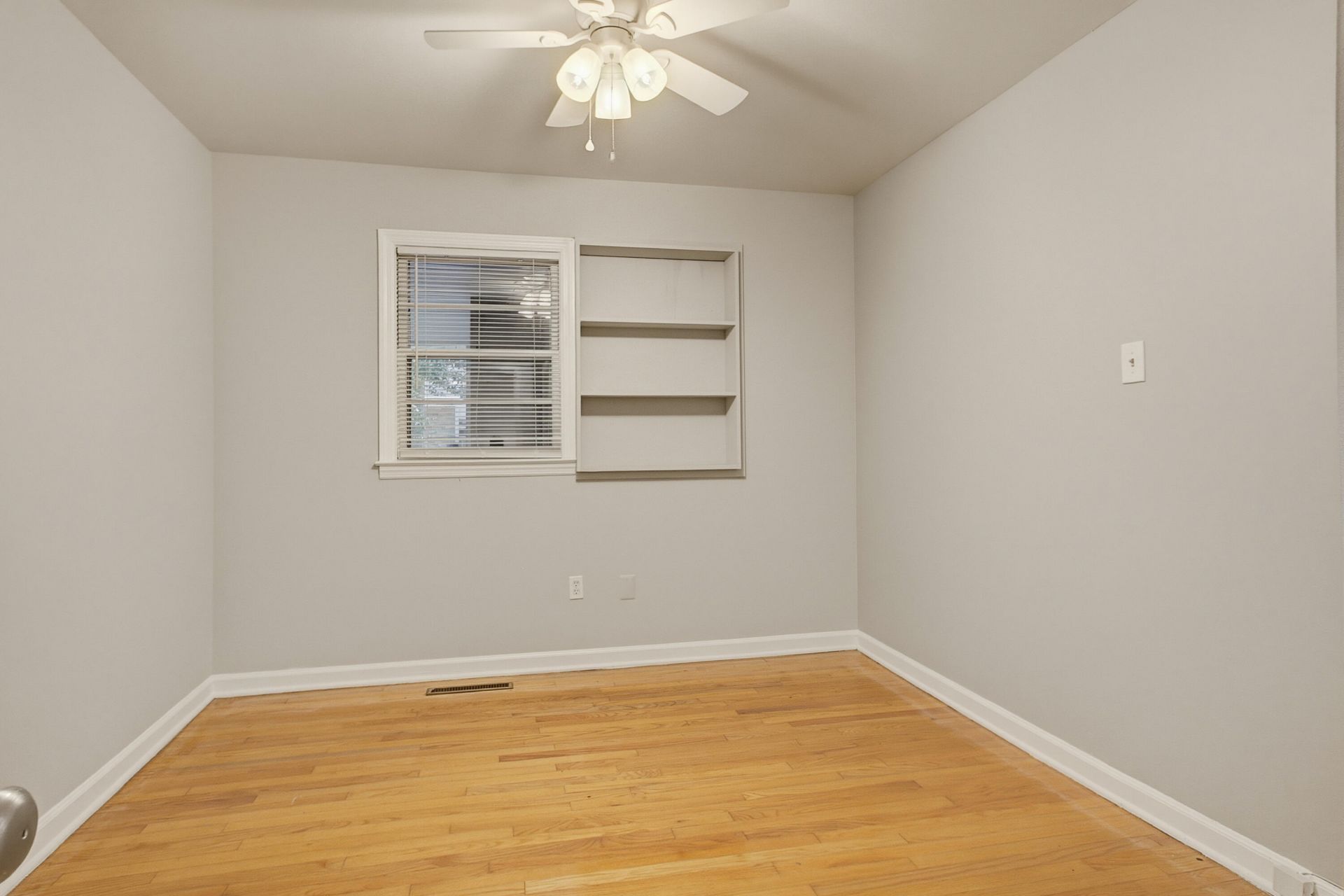 114 Live Oak Road Photo 16