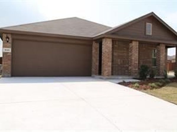 333 Beekeeper Drive, Fort Worth, TX 76131