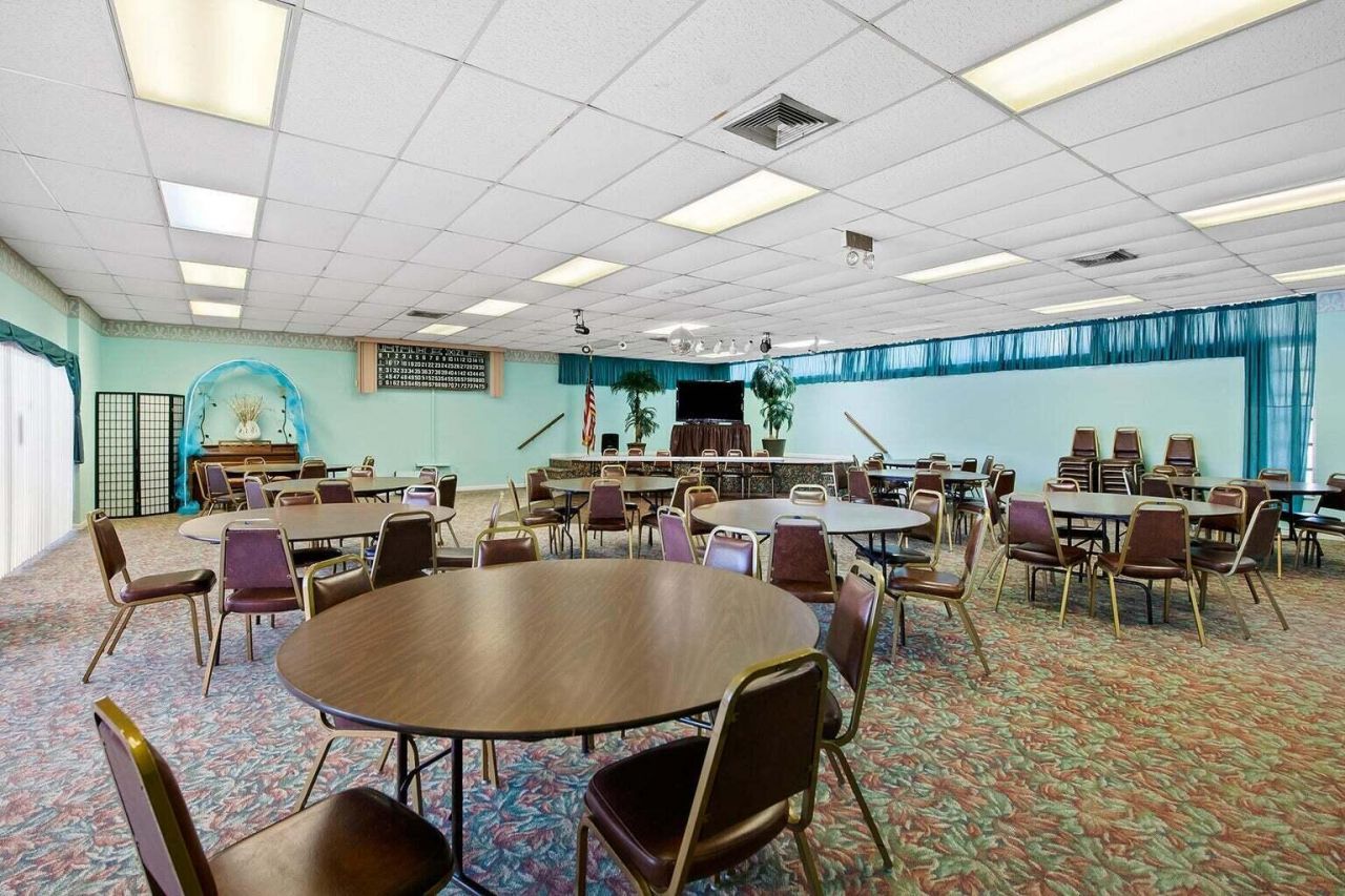 5190 E Sabal Palm Boulevard, Unit 209, Tamarac, FL 33319 Photo