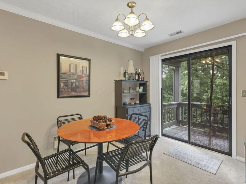 5315 Stonemeadow, Unit D, Columbus, OH 43220 Photo 10