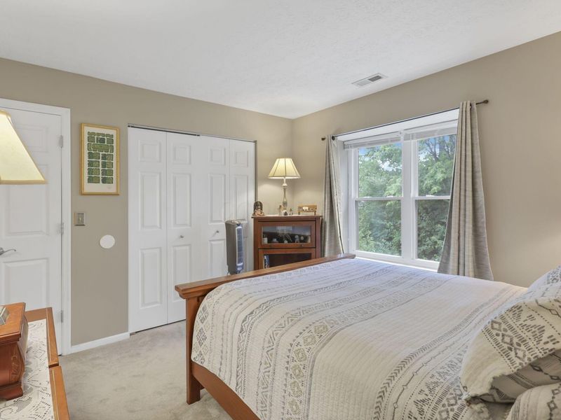 5315 Stonemeadow, Unit D, Columbus, OH 43220 Photo 22