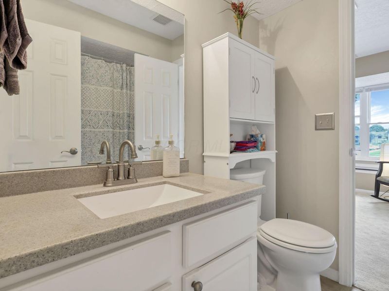 5315 Stonemeadow, Unit D, Columbus, OH 43220 Photo 25