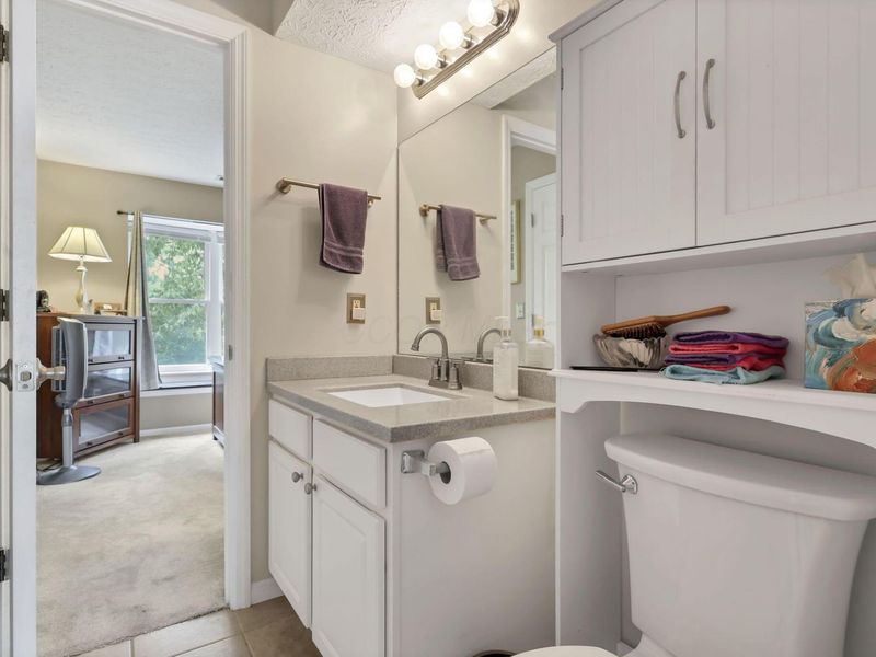 5315 Stonemeadow, Unit D, Columbus, OH 43220 Photo 26
