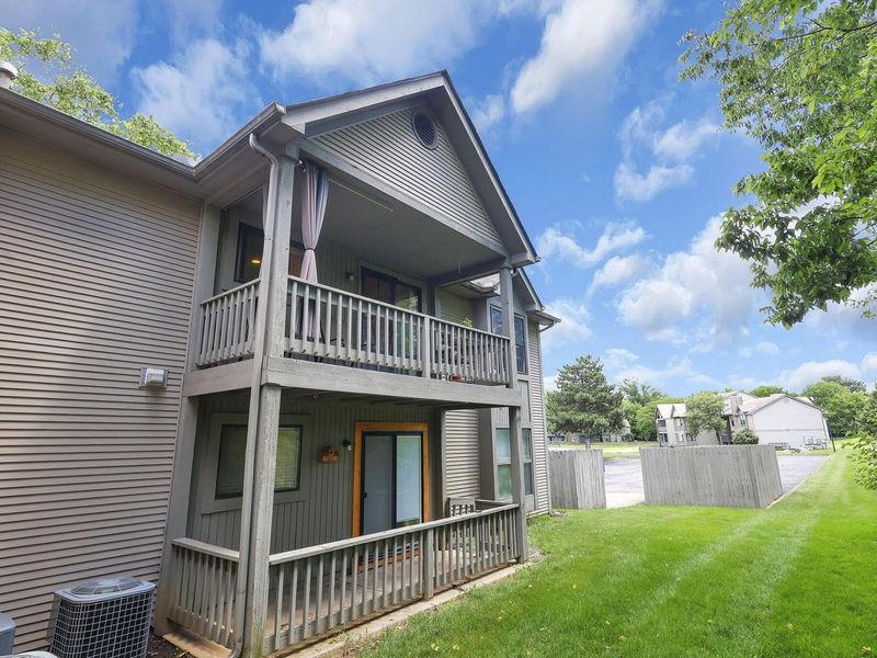 5315 Stonemeadow, Unit D, Columbus, OH 43220 Photo 32