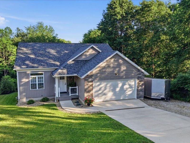 682 Grand Valley Drive, Howard, OH 43028 Photo 37