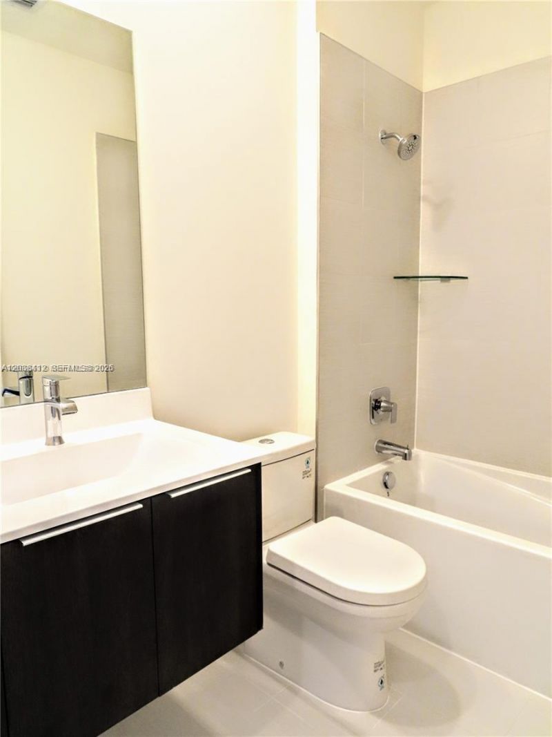 6401 NW 103rd Pl, Unit 101, Doral, FL 33178 Photo
