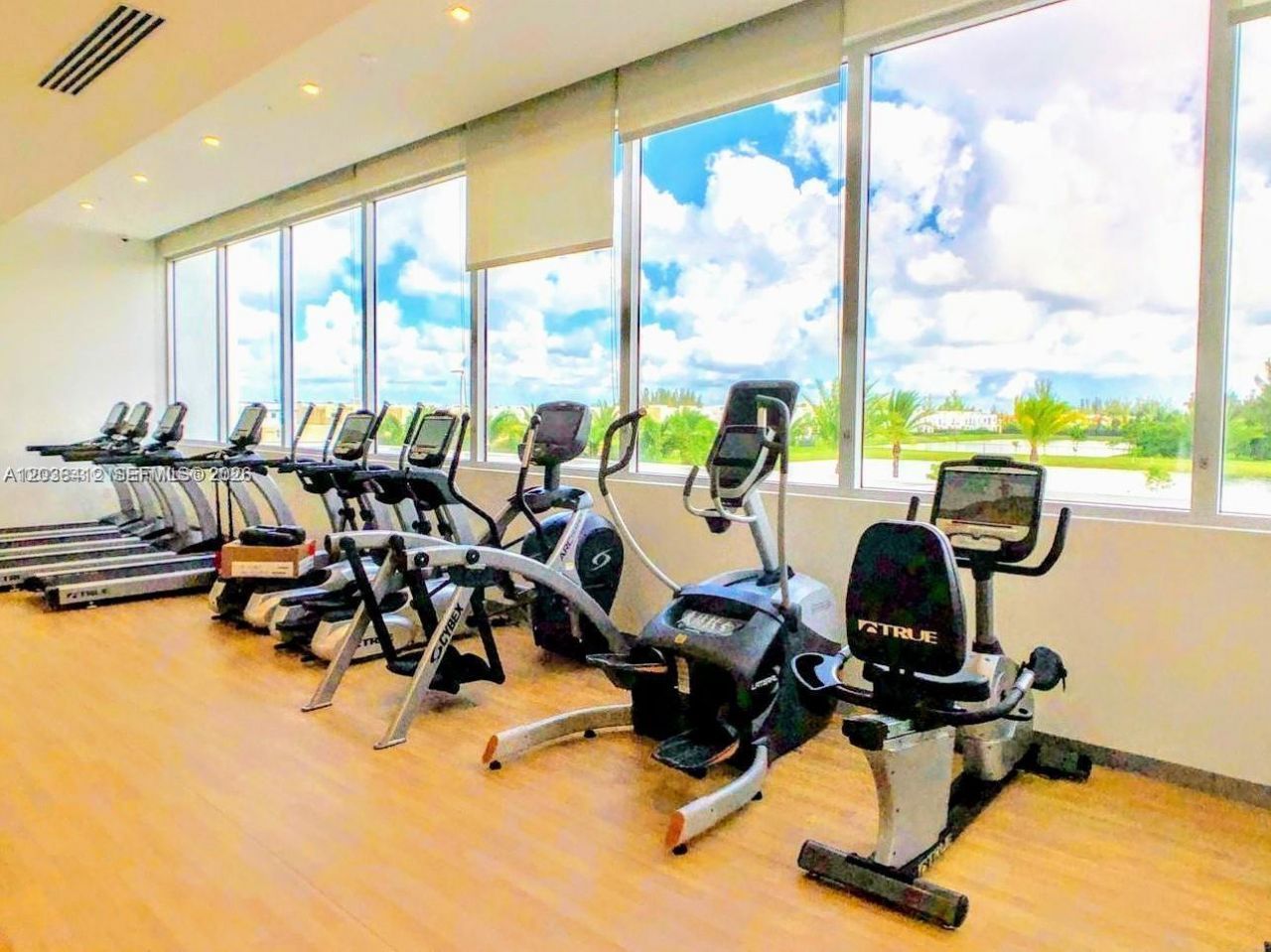 6401 NW 103rd Pl, Unit 101, Doral, FL 33178 Photo