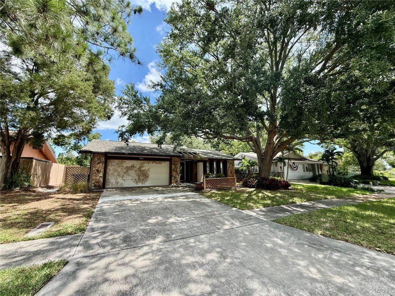 3162 Bordeaux Lane, Clearwater, FL 33759 Photo