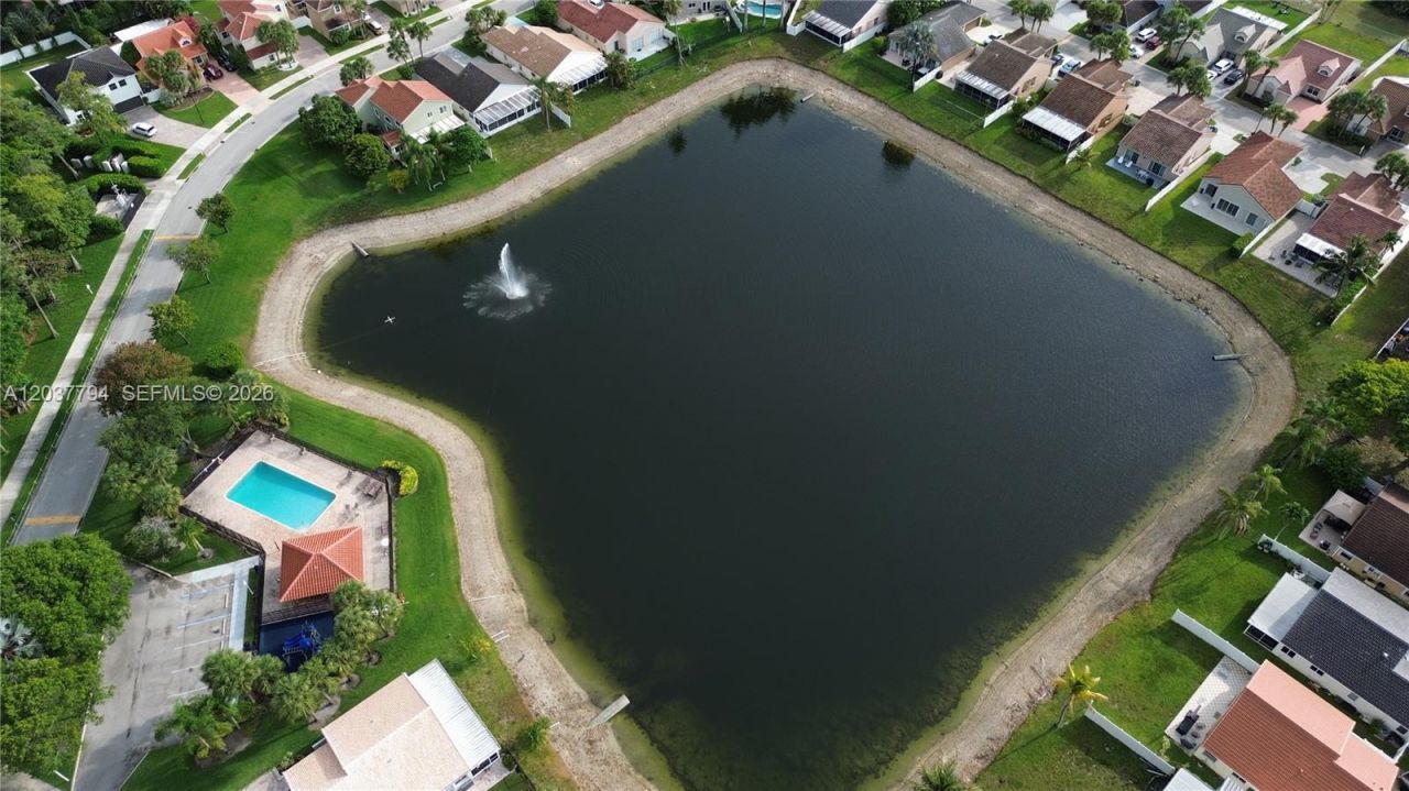 10180 Fanfare Dr, Unit 10180, Boca Raton, FL 33428 Photo