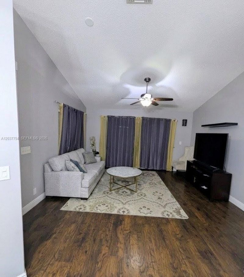 10180 Fanfare Dr, Unit 10180, Boca Raton, FL 33428 Photo