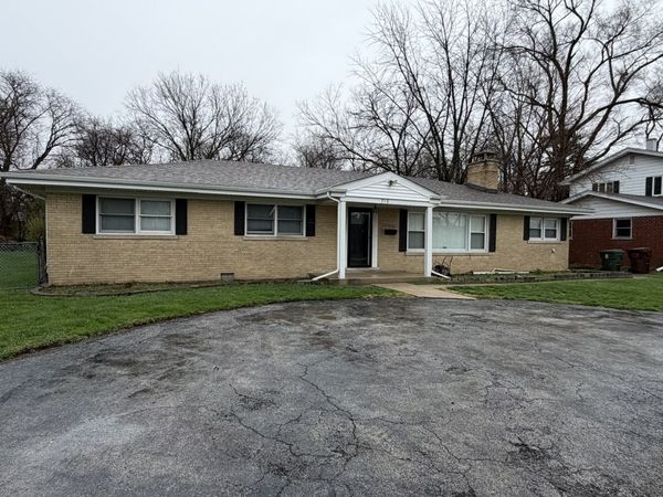 719 Braemar Road , Flossmoor, IL 60422