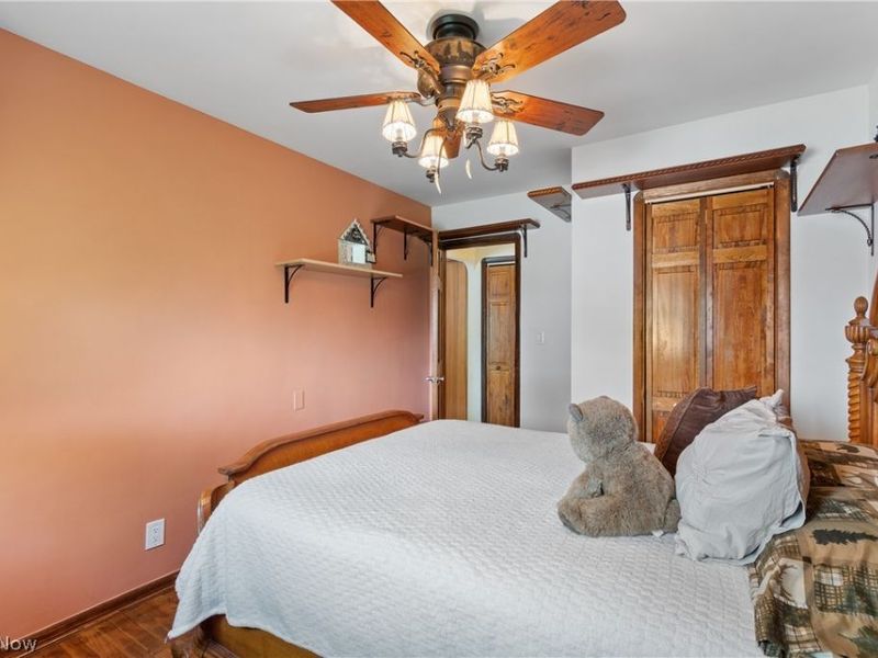 8123 Lanyard Drive, Parma, OH 44129 Photo 13