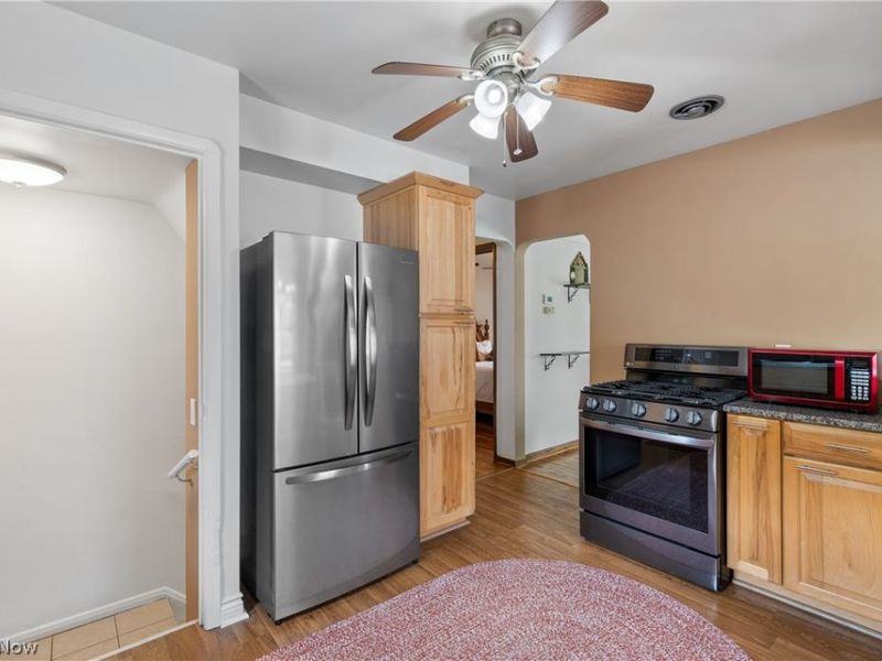 8123 Lanyard Drive, Parma, OH 44129 Photo 6