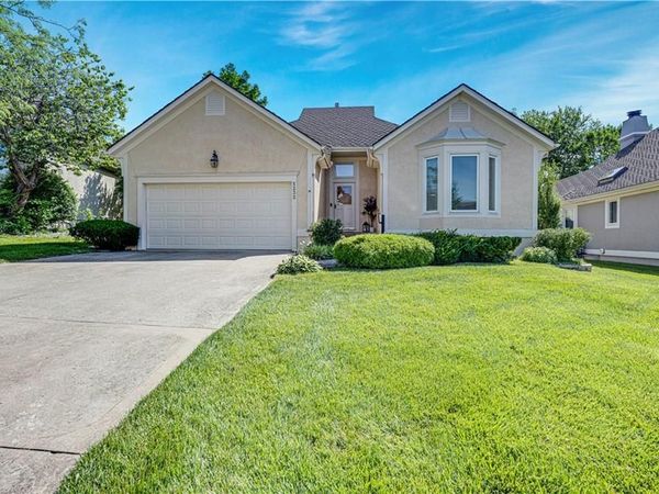 5232 W 121st Street, Overland Park, KS 66209