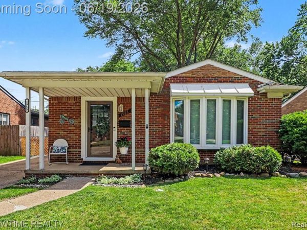 1955 Catalpa Drive, Berkley, MI 48072